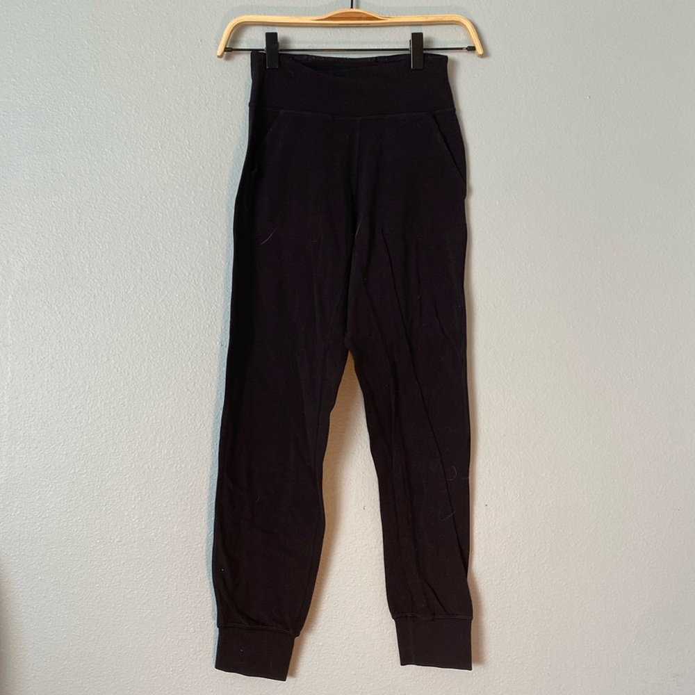 Lululemon Women’s Align Joggers